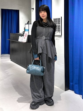 「PAGEBOY（ページボーイ）の【マルチファンクション】ハイショクレイヤードスリーブクルーネックニット（Knitwear、ブラック系）」を使った、うなちゃんさん（レディース・152cm）の秋コーディネート