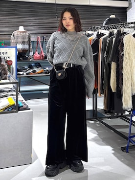 「アイテム（ボディバッグ/ウエストポーチ）」を使った、うなちゃんさん（レディース・152cm）の秋コーディネート