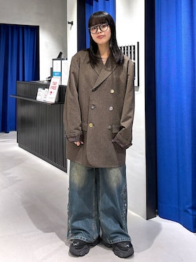 「PBLIM（ページボーイリム）の《UNISEX》ランダムボタンデニム（Denim pants、ブルー系）」を使った、うなちゃんさん（レディース・152cm）の秋コーディネート