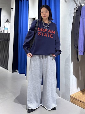 「PAGEBOY（ページボーイ）のサイドタックルーズウラケパンツ/イージーパンツ【4color・2size】（スウェットパンツ）」を使った、うなちゃんさん（レディース・152cm）の秋コーディネート