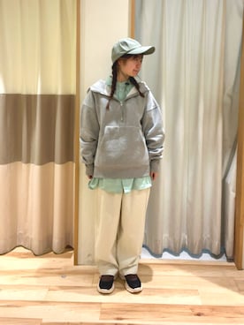 「アイテム（帽子、グリーン系）」を使った、しば。さん（レディース・152cm）の冬コーディネート