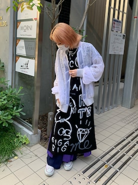 「ワンピース×スニーカー」｜「アイテム（ジャケット/アウター）」を使った、rimiさん（レディース・150cm）の夏コーディネート