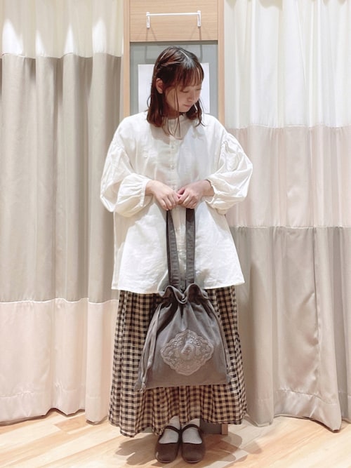 Samansa Mos2（サマンサ モスモス）の「衿シャーリングブラウス