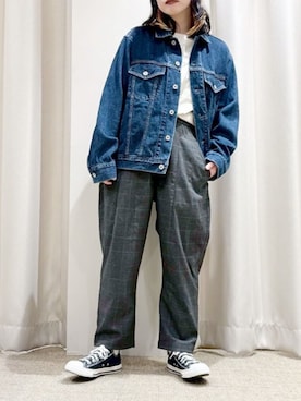 「スタッフコーデ」｜「アイテム（デニムジャケット）」を使った、RNA MEDIA ZOZOTOWN STAFFさん（レディース・157cm）の秋コーディネート