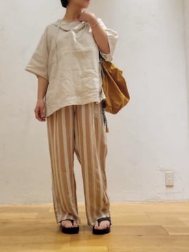 「RNA-N（アールエヌエーエヌ）のR4455 先染めドビーパンツ（その他パンツ、イエロー系）」を使った、RNA MEDIA ZOZOTOWN STAFFさん（レディース・156cm）の春コーディネート