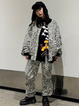 「RNA（アールエヌエー）のアイテム（ジャケット/アウター）」を使った、RNA MEDIA ZOZOTOWN STAFFさん（レディース・157cm）の秋コーディネート
