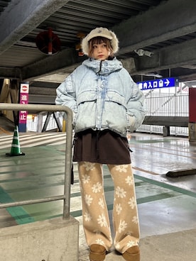 「RNA（アールエヌエー）のアイテム（ジャケット/アウター）」を使った、RNA MEDIA ZOZOTOWN STAFFさん（レディース・153cm）の冬コーディネート