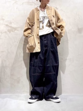 「RNA-N（アールエヌエーエヌ）のM2731 フットボールT（Tシャツ/カットソー、ホワイト系）」を使った、RNA MEDIA ZOZOTOWN STAFFさん（レディース・156cm）の秋コーディネート