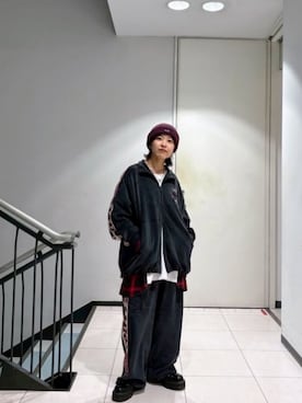 「25AW冬の新作」｜「アイテム（その他アウター）」を使った、RNA MEDIA ZOZOTOWN STAFFさん（レディース・158cm）の秋コーディネート