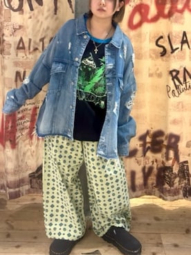「RNA（アールエヌエー）のM2719 ゼリーマンBIGラグランロンT（Tシャツ/カットソー、ブラック系）」を使った、RNA MEDIA ZOZOTOWN STAFFさん（レディース・156cm）の秋コーディネート