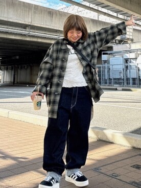 「RNA（アールエヌエー）のアイテム（その他アウター）」を使った、RNA MEDIA ZOZOTOWN STAFFさん（レディース・153cm）の秋コーディネート