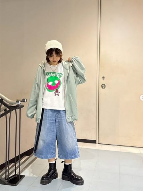 R4378 スタッズラインルーズカットレングスパンツ（デニムパンツ