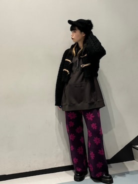 「RNA」｜「アイテム（スウェット）」を使った、RNA MEDIA ZOZOTOWN STAFFさん（レディース・157cm）の冬コーディネート