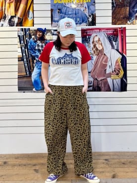 「RNA（アールエヌエー）のR4122 イージーＢＩＧペインター（デニムパンツ、その他）」を使った、RNA MEDIA ZOZOTOWN STAFFさん（レディース・163cm）の夏コーディネート