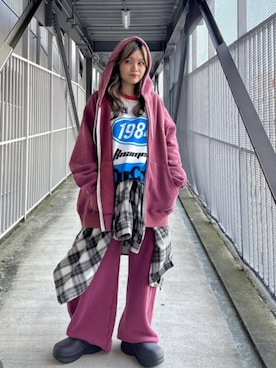 「RNA（アールエヌエー）のM2744 RNA MEDIA ラグランロンT（Tシャツ/カットソー、ホワイト系）」を使った、RNA MEDIA ZOZOTOWN STAFFさん（レディース・156cm）の秋コーディネート