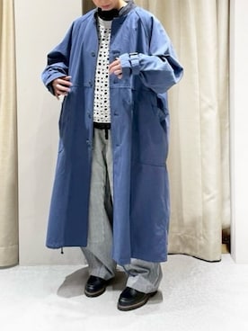 「アイテム（チェスターコート、ブルー系）」を使った、RNA MEDIA ZOZOTOWN STAFFさん（レディース・156cm）の秋コーディネート