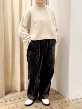 「24AW秋の新作」｜「アイテム（パンツ）」を使った、RNA MEDIA ZOZOTOWN STAFFさん（レディース・160cm）の秋コーディネート