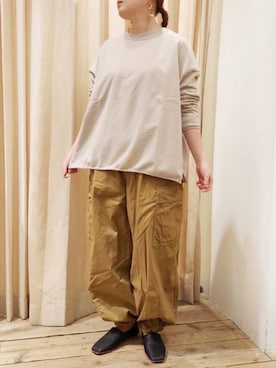 「24SS春の新作」｜「アイテム（スウェット）」を使った、RNA MEDIA ZOZOTOWN STAFFさん（レディース・160cm）の春コーディネート