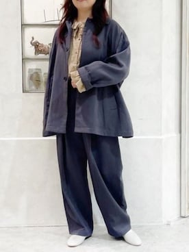「RNA-N（アールエヌエーエヌ）のアイテム（その他アウター）」を使った、RNA MEDIA ZOZOTOWN STAFFさん（レディース・162cm）の秋コーディネート