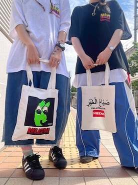 「RNA（アールエヌエー）のアイテム（トートバッグ）」を使った、RNA MEDIA ZOZOTOWN STAFFさん（レディース・158cm）の夏コーディネート