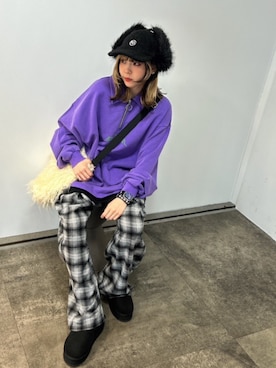 「RNA（アールエヌエー）のアイテム（トートバッグ）」を使った、RNA MEDIA ZOZOTOWN STAFFさん（レディース・162cm）の秋コーディネート
