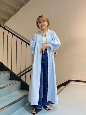 レインボー ワンピース ストライプ パフスリーブ 春 コーデ ストライプパフスリーブワンピースを使った人気ファッション