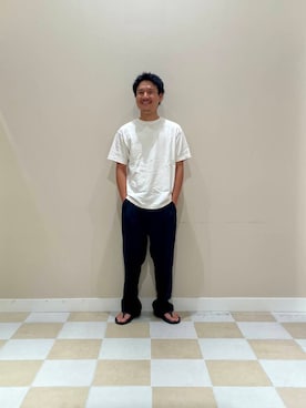 「URBANRESEARCH」｜「アイテム（スラックス）」を使った、よねさん（メンズ・172cm）の夏コーディネート