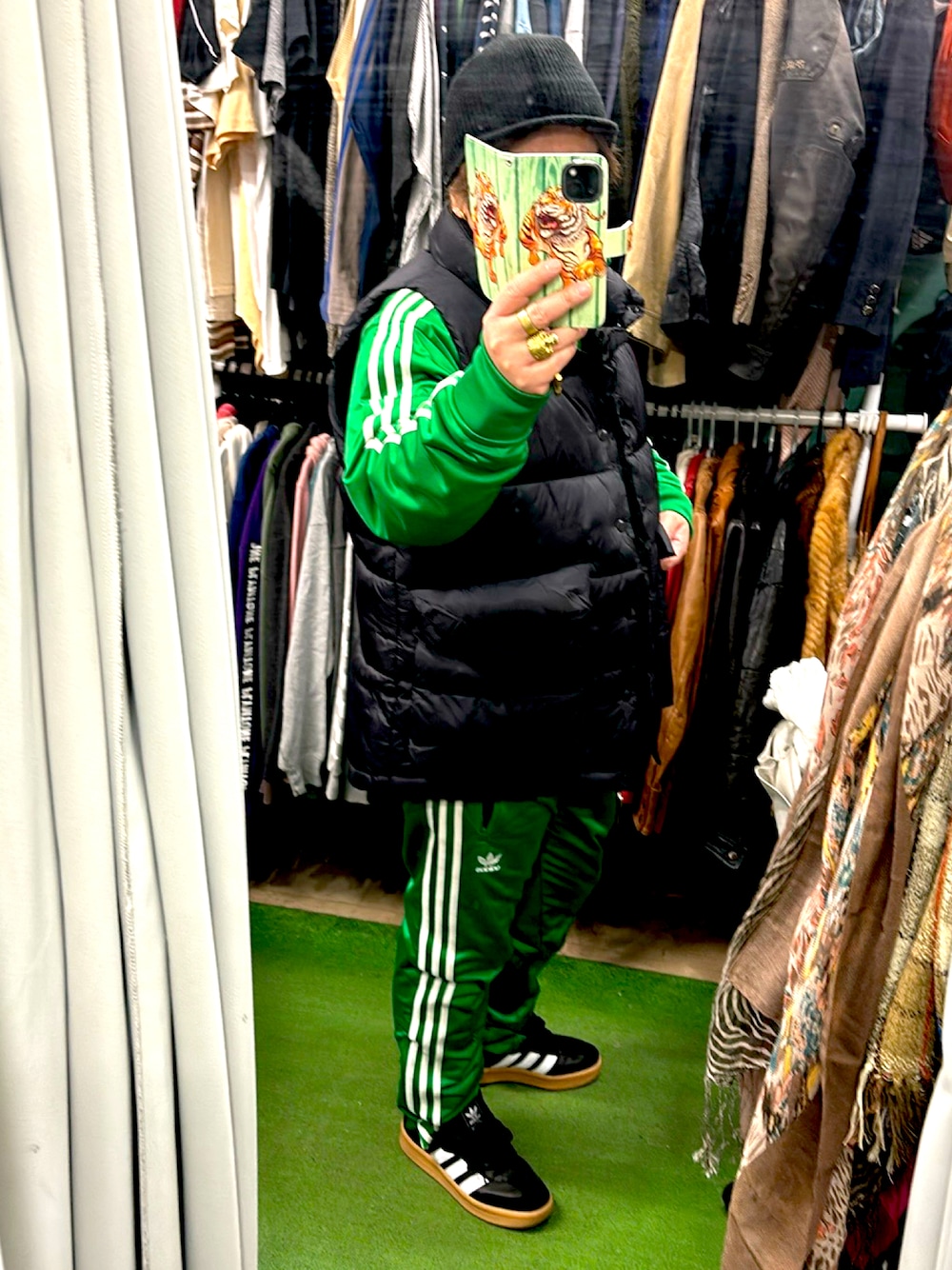 adidas 日本製 グリーン×シルバーライン セットアップ adidas グリーン - オリジナルス 【アディダス公式】