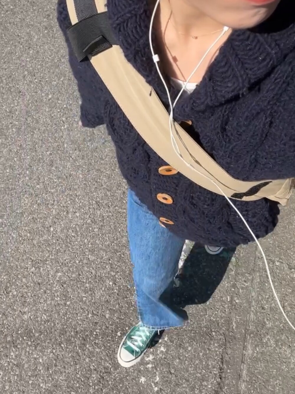 「CONVERSEの＜CONVERSE＞ALL STAR R HI スニーカー（スニーカー、グリーン系）」を使った、ホットサンドさん（レディース・161cm）の春コーディネートの1枚目の写真