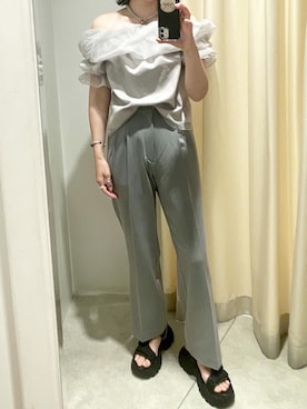 「スポサン」｜「アイテム（スラックス）」を使った、miguさん（レディース・164cm）の春コーディネート