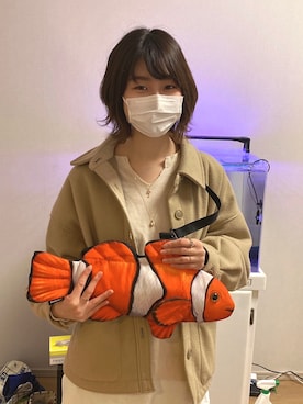 「水族館」｜「アイテム（その他アウター）」を使った、もちさん（レディース・160cm）の春コーディネート