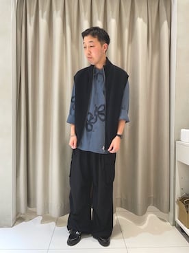 「SENSE OF PLACE by URBAN RESEARCH（センスオブプレイスバイアーバンリサーチ）のドライバーズニットベスト（ベスト、ブラック系）」を使った、yu-goさん（メンズ・171cm）の夏コーディネート