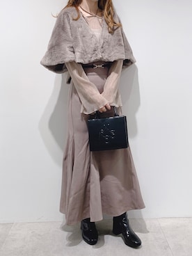 「ファー」｜「アイテム（トレンチコート）」を使った、aya_shapoさん（レディース・155cm）の秋コーディネート