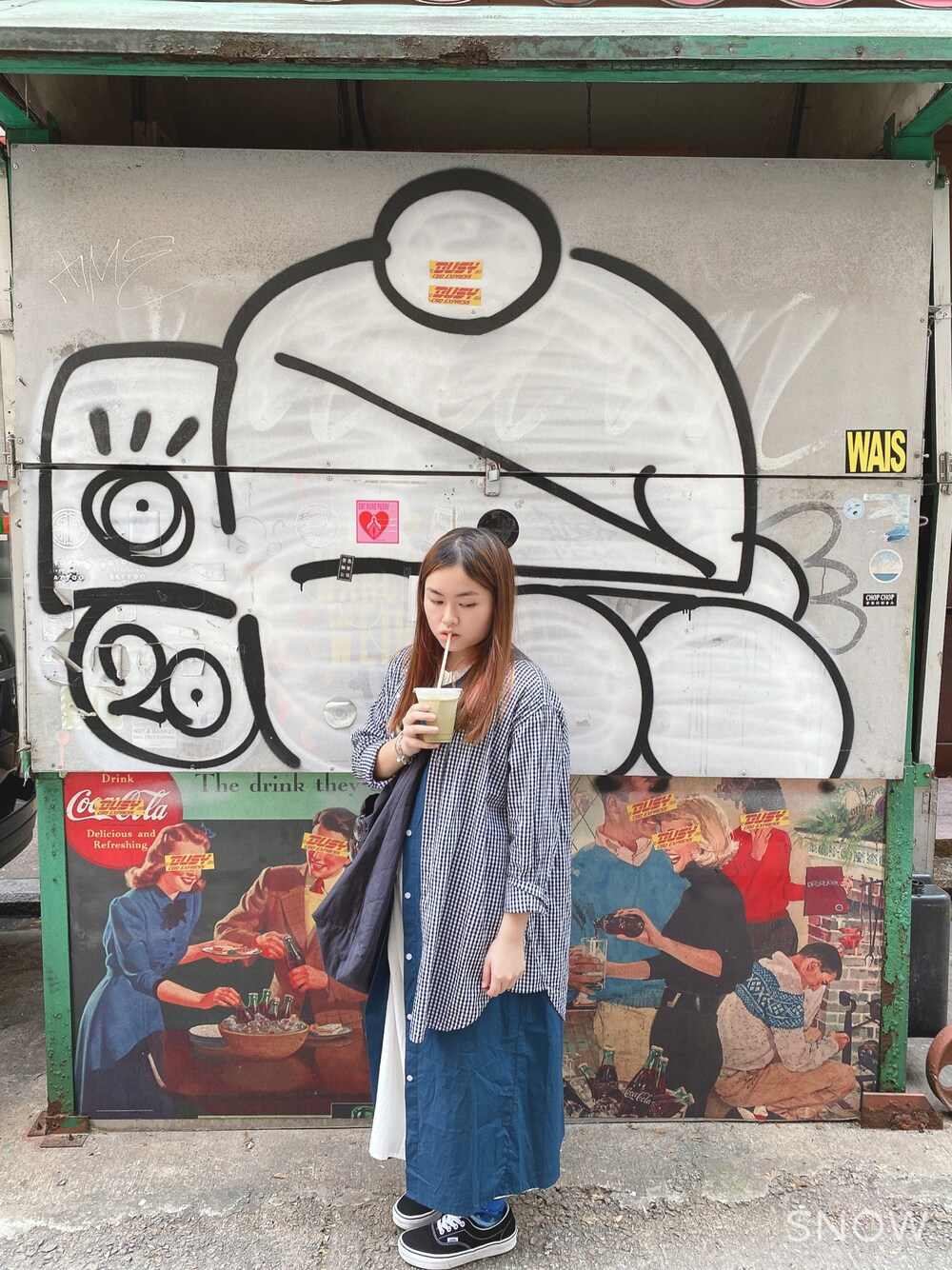「ootd、日系極簡、VANS、ootdhk、日系穿搭、日系girl、街頭穿搭、日系女裝、日系ootd」｜「kiki.coのアイテム（シャツ/ブラウス、ブラック系）」を使った、~𝒀𝒖𝒌𝒊 𝑳𝒖𝒊🍭さん（レディース・151cm）の春コーディネートの1枚目の写真