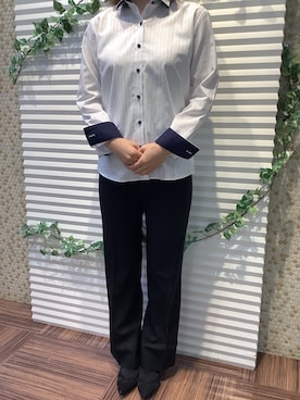 「アイテム（ビジネスシャツ）」を使った、BRICK HOUSE by Tokyo Shirts 北島フジグラン店さん（レディース・158cm）の冬コーディネート