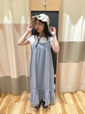 「サックスブルー」｜「アイテム（帽子）」を使った、akihoさん（レディース・153cm）の夏コーディネート