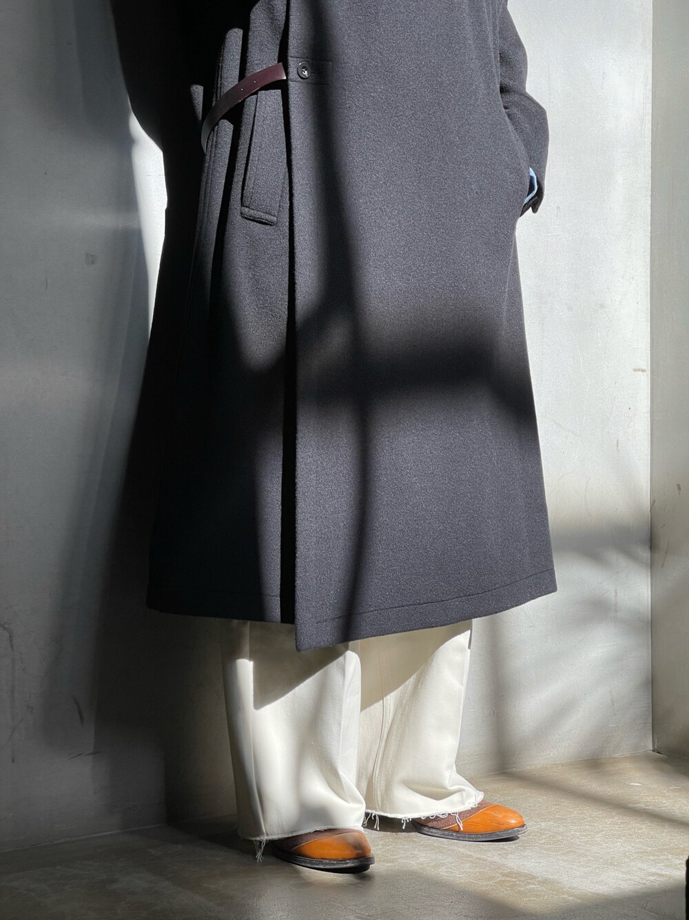 「IRENISA、ROBES&CONFECTIONS、saby、Marie Ohira」｜「Marie Ohiraのアイテム（ドレスシューズ、ブラウン系）」を使った、山崎慶太朗　GARDEN渋谷さん（メンズ・171cm）の秋コーディネートの1枚目の写真
