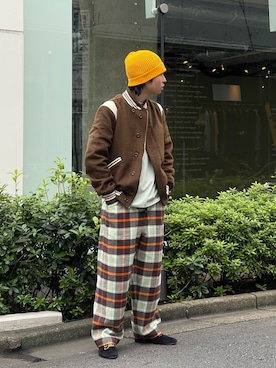 「アイテム（スタジャン、ブラウン系）」を使った、山崎慶太朗　GARDEN渋谷さん（メンズ・171cm）の秋コーディネート