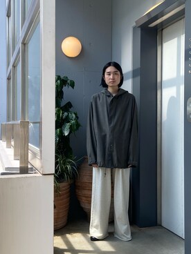 「アイテム（スウェットパンツ、シルバー系）」を使った、山崎慶太朗　GARDEN渋谷さん（メンズ・171cm）の夏コーディネート
