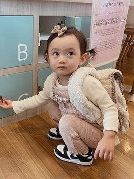 「アイテム（サロペット/オーバーオール、ピンク系）」を使った、hii taiさん（キッズ・80cm）の春コーディネート