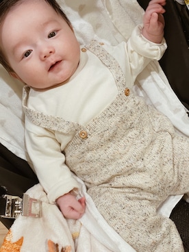 「ZARA KIDSのアイテム（サロペット/オーバーオール）」を使った、hii taiさん（キッズ・60cm）の春コーディネート