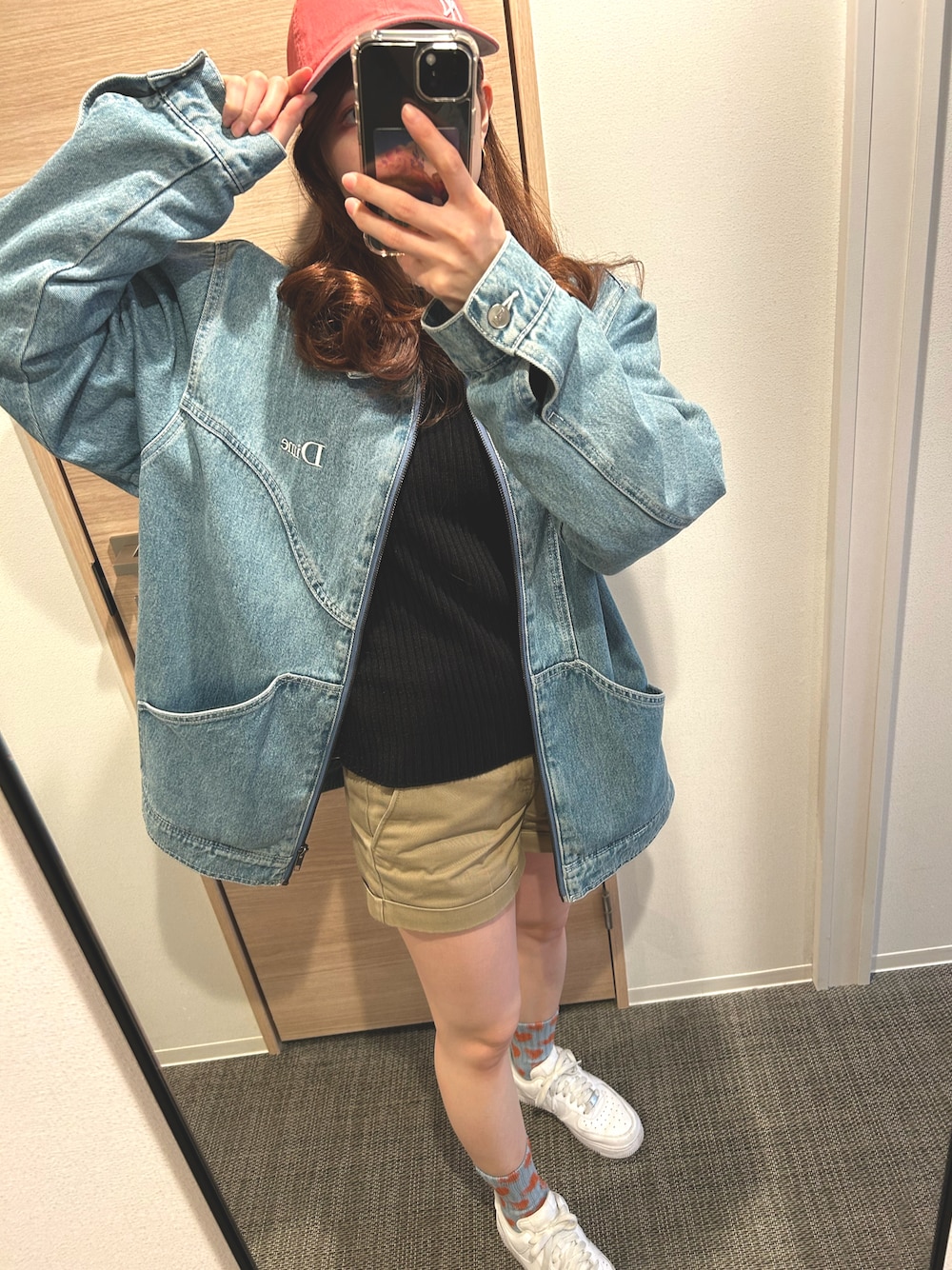 DIMEのデニムジャケットを使ったレディース人気ファッション