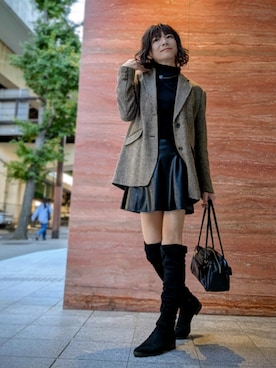 「アイテム（テーラードジャケット）」を使った、林川未来♂さん（レディース・172cm）の秋コーディネート