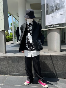 「TAKAHIROMIYASHITATheSoloIst.（タカヒロミヤシタザソロイスト）のアイテム（トップス）」を使った、サトウ コウタさん（メンズ・179cm）の春コーディネート