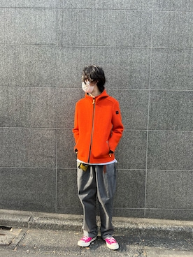 「BOB（ボブ）のアイテム（パーカー）」を使った、サトウ コウタさん（メンズ・179cm）の秋コーディネート