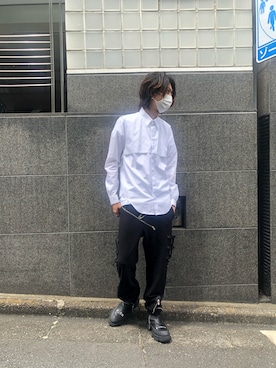 「TAKAHIROMIYASHITATheSoloIst.（タカヒロミヤシタザソロイスト）のアイテム（スウェットパンツ）」を使った、サトウ コウタさん（メンズ・179cm）の夏コーディネート