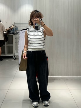 「YMKT のアイテム（デニムパンツ、ブラック系）」を使った、mini.meさん（レディース・150cm）の秋コーディネート
