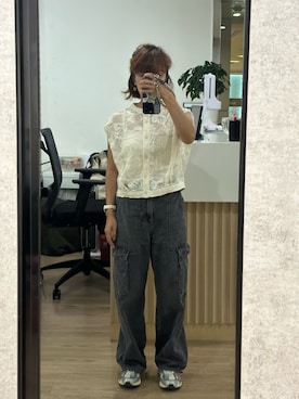 「GU（ジーユー）のアイテム（デニムパンツ、グレー系）」を使った、mini.meさん（レディース・150cm）の秋コーディネート