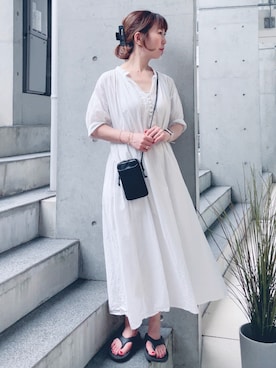 「ミニショルダー」｜「アイテム（財布/小物）」を使った、acoさん（レディース・158cm）の夏コーディネート