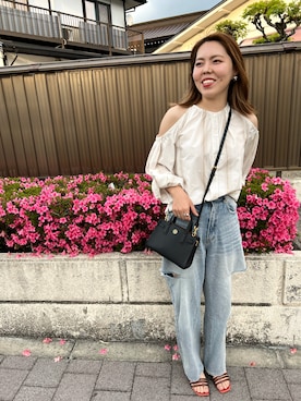 「MOUSSY（マウジー）のOPEN SHOULDER STRIPE ブラウス（シャツ/ブラウス、ベージュ系）」を使った、mayaさん（レディース・163cm）の夏コーディネート